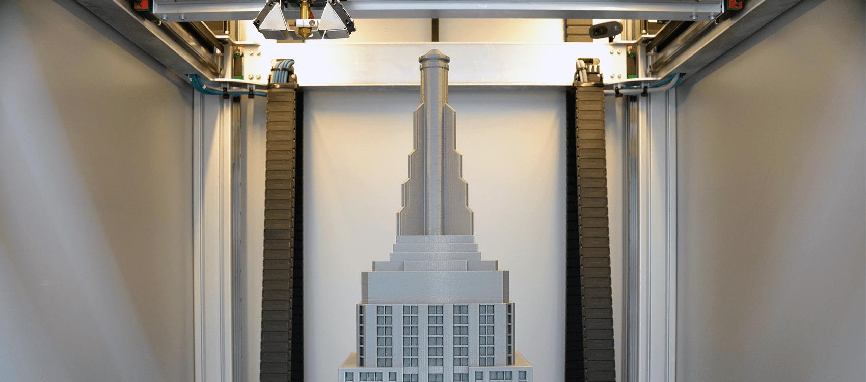 帝国大厦顶部的3D打印机由Builder 3D。