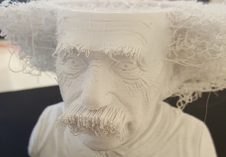 偷偷摸摸地预览了即将推出的“毛茸茸的爱因斯坦” 3D印刷品。Jwall摄影
