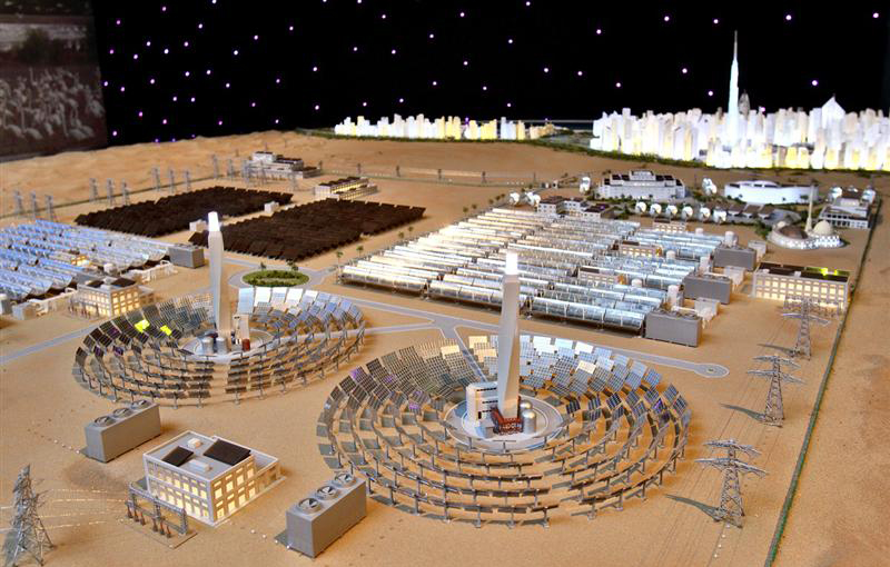 迪拜谢赫·穆罕默德·本·拉希德·阿勒马克图姆太阳能公园的规模计划。通过venturesonsite照片