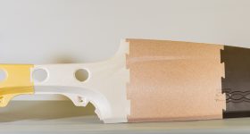 Aitiip完整的筋膜原型。使用的材料（从左到右）：柠檬色素，柠檬香气，杏仁壳，石榴颜料。图片通过芭芭拉（Barbara）。