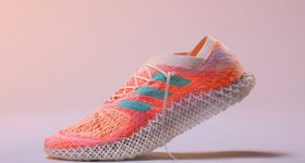 图片展示了阿迪达斯的3D打印运动鞋的概念艺术。图像通过阿迪达斯。