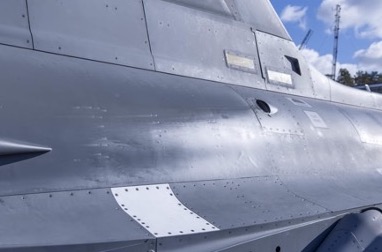 Saab的3D打印舱口式面板安装在其一架Gripen飞机上。