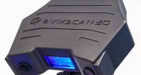 EVIXSCAN 3D OPTIOMA+ M扫描仪。通过evatronix图像。