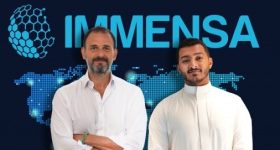 该公司联合创始人Fahmi Al Shawwa(左)和Omar Abuhabaya(右)。通过Immensa照片。