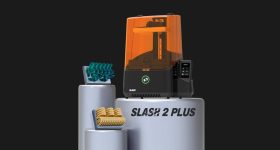 Uniz Slash 2 Plus设计用于高速牙科3D打印。通过Uniz的照片。