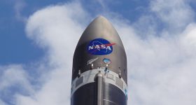 假设VADR火箭设计的NASA徽标。