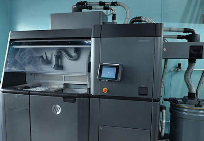 HP MJF 3D打印机之一安装在ABCORP的AMC上。