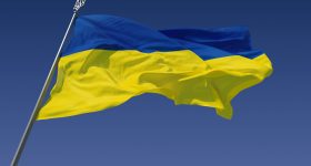这Ukrainian flag.