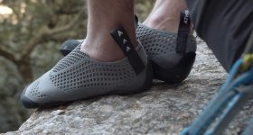 3D打印的攀岩鞋。通过Athos的照片